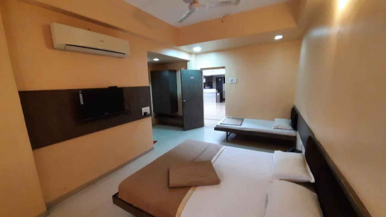 سولابور Sugandha Lodge المظهر الخارجي الصورة