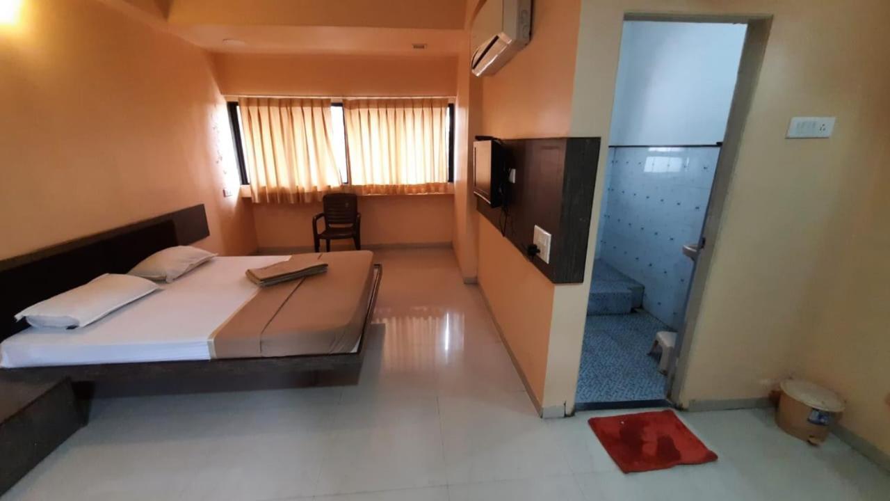 سولابور Sugandha Lodge المظهر الخارجي الصورة